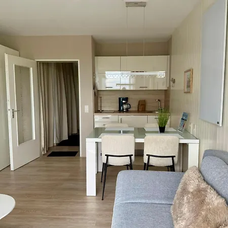 아파트 Nautic 108